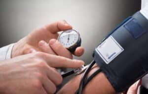 Medir la Presión Arterial